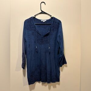 Women's Navy Blue Top